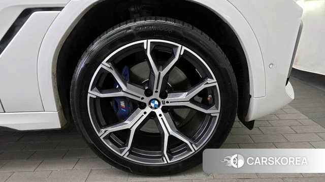 BMW X6 (G06) id 3859726 из Кореи 15