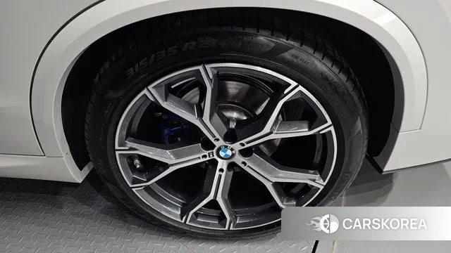 BMW X5 (G05) id 3377924 из Кореи 15