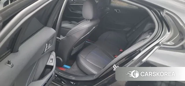 BMW 1 Series (F40) 2024 Черный из Кореи, фото 5