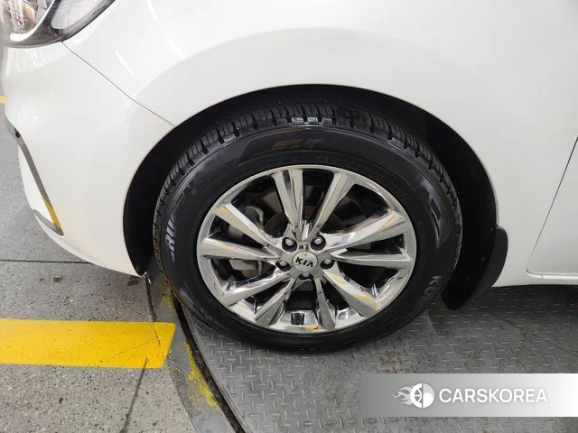 Kia The New Carnival id 4637782 из Кореи 15