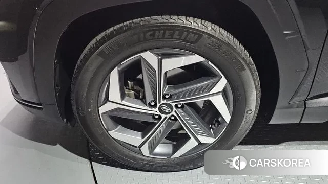 Hyundai Tucson (NX4) id 3349849 из Кореи 15