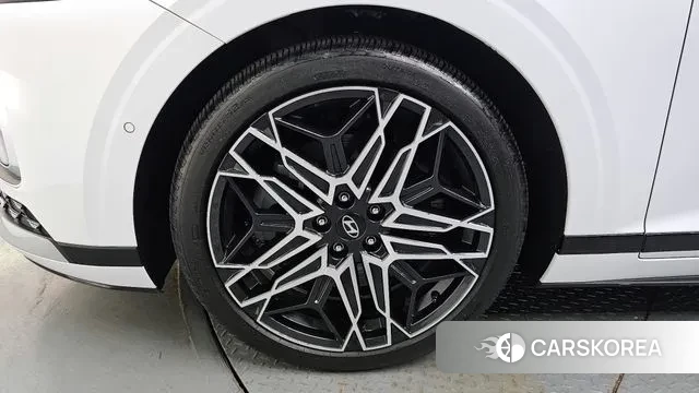 Hyundai Grandeur (GN7) id 2574249 из Кореи 15