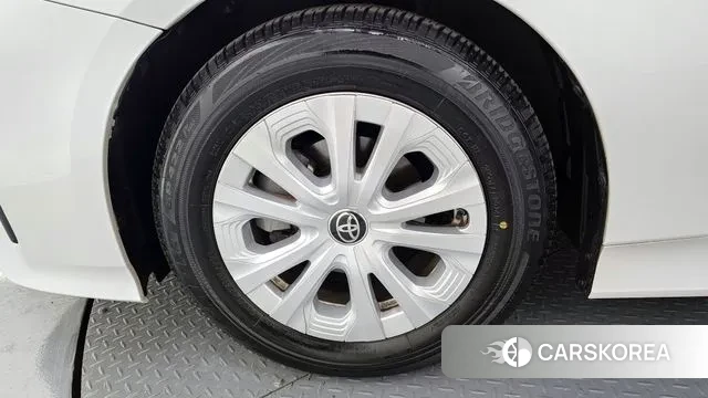 Toyota Prius 4th Generation id 3765397 из Кореи 15