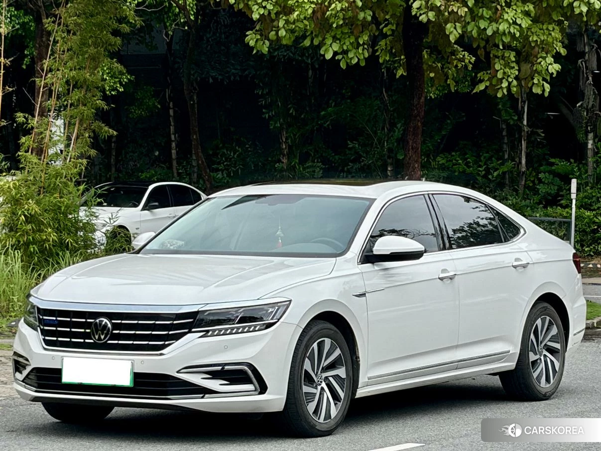 Volkswagen Passat PHEV 2019 Белый из Китая, фото 6