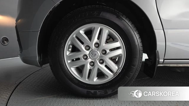 Hyundai The New Grand Starex id 4470555 из Кореи 15