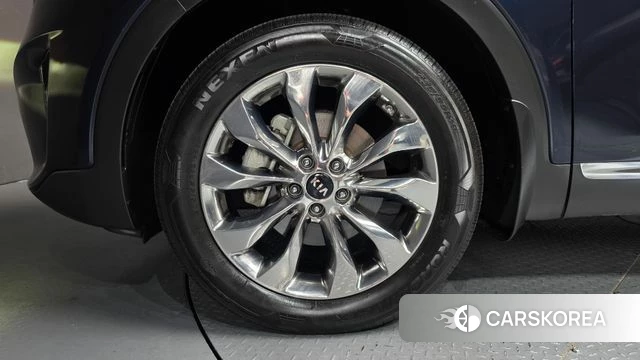 Kia The New Sorento id 4703508 из Кореи 27