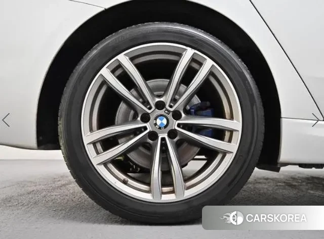 BMW 6 Series GT (G32) id 3418206 из Кореи 15