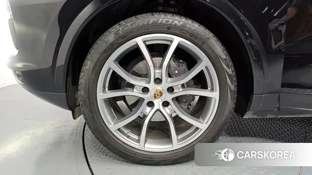 Porsche Cayenne (PO536) id 3420677 из Кореи 15