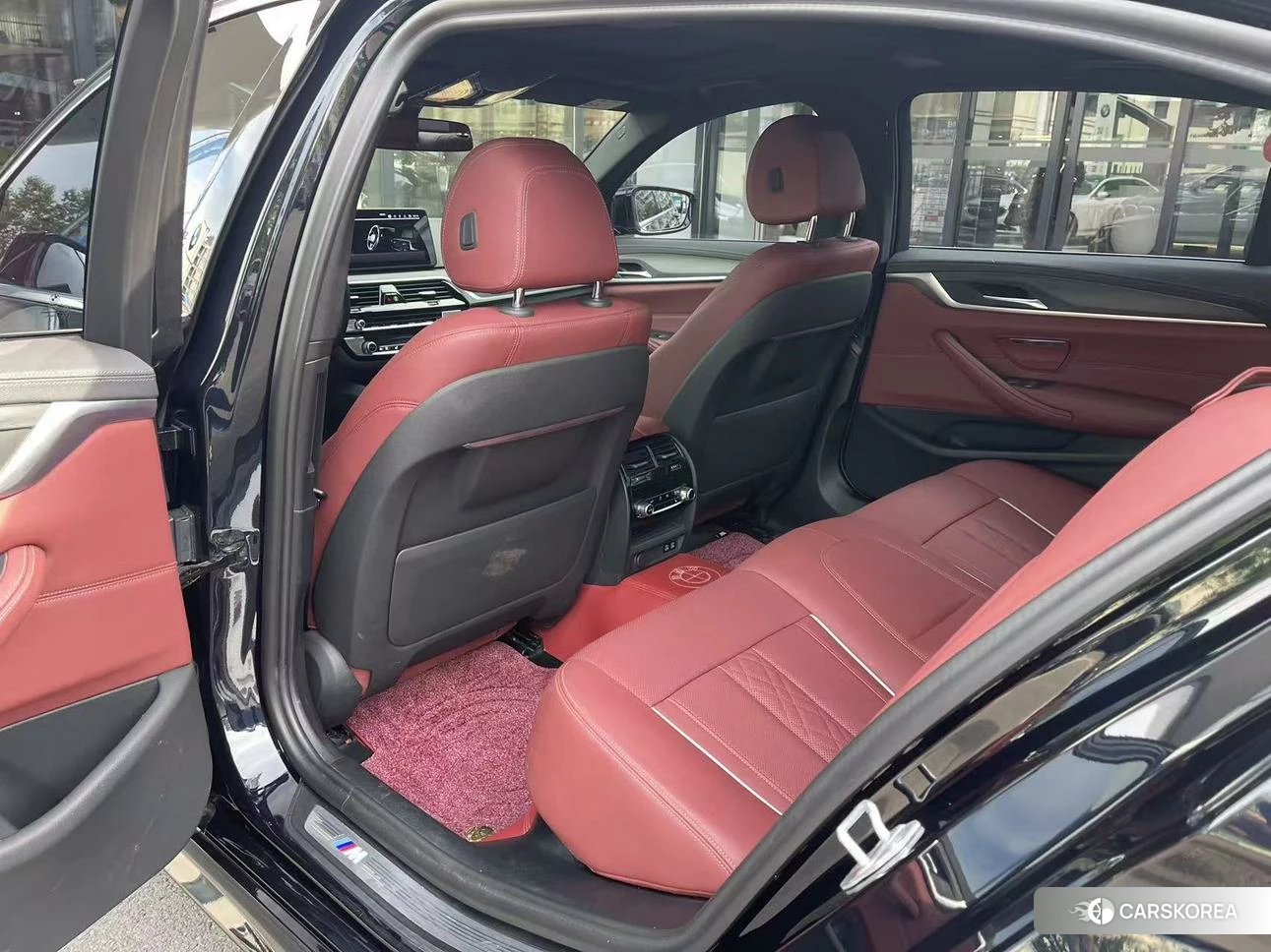 BMW 5 series PHEV 2022 Черный из Китая, фото 5