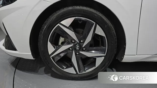 Hyundai Avante (CN7) id 3291560 из Кореи 15