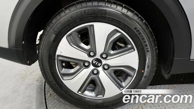 Kia The New Niro id 2751291 из Кореи 15