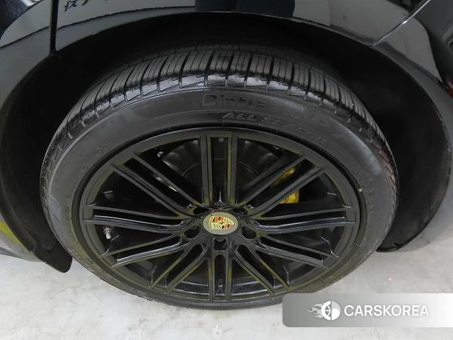 Porsche Panamera (971) id 3955798 из Кореи 15