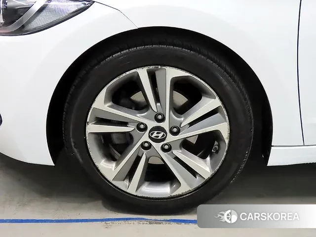 Hyundai Avante AD id 2977144 из Кореи 15