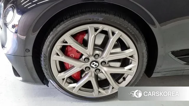 Bentley Continental GT 3rd Generation id 3289545 из Кореи 13