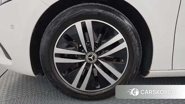 Mercedes-Benz A-Class W177 id 3432183 из Кореи 15