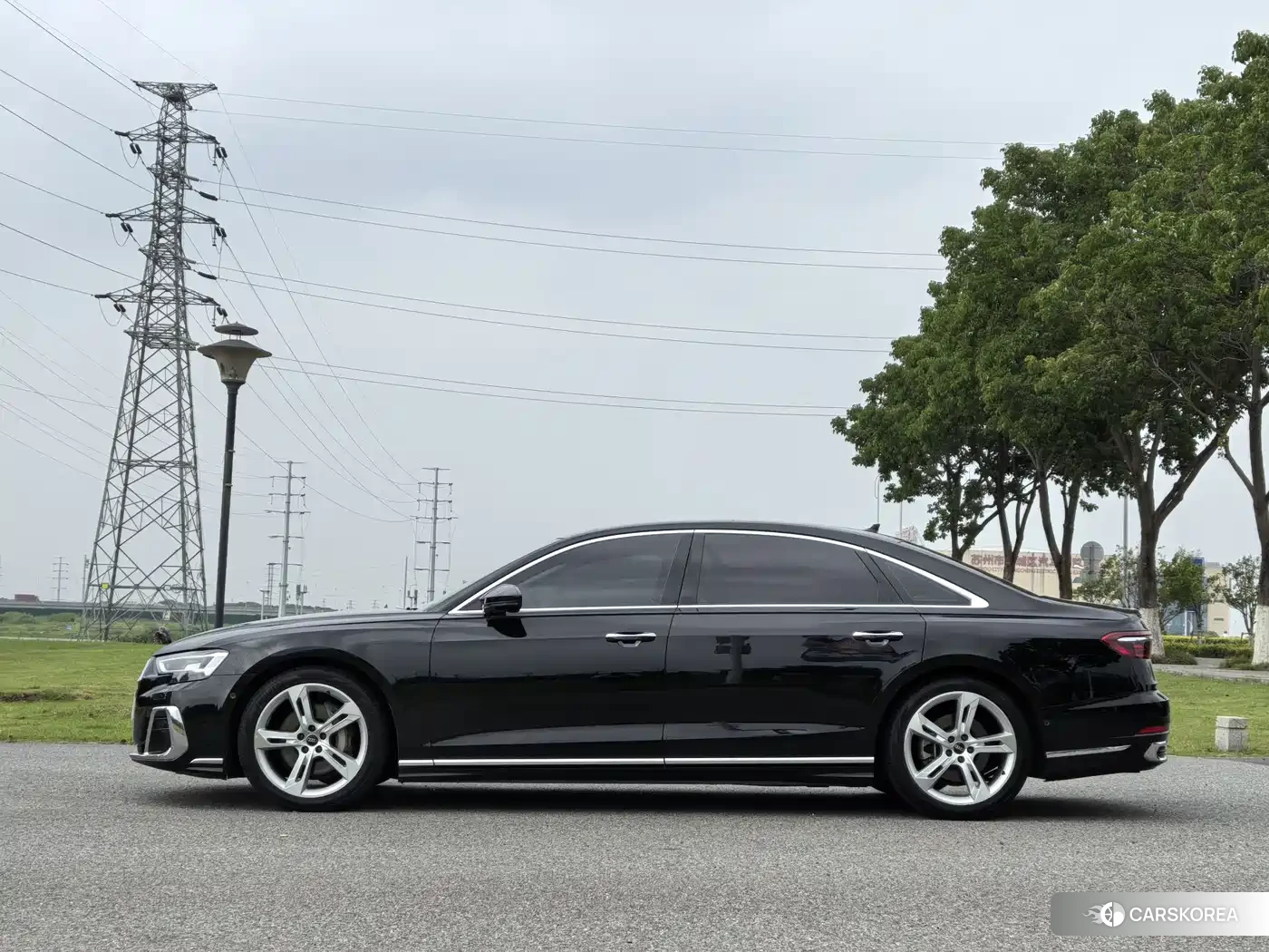 Audi A8 id 4583893 из Китая 12