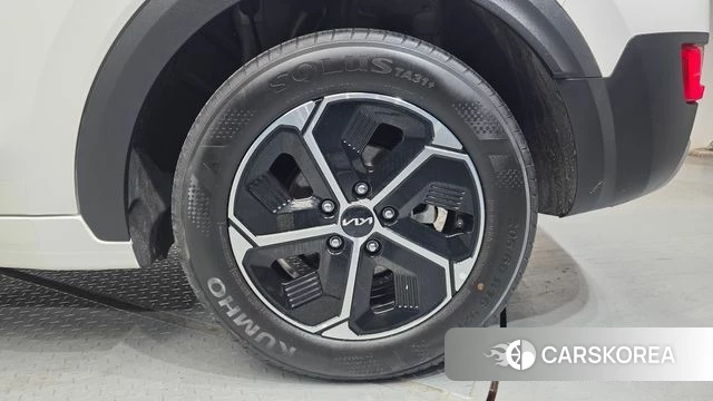 Kia Di Ol Nu Niro id 3818825 из Кореи 15