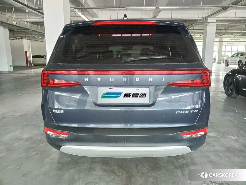 Hyundai Kustu 2024 Silver/gray из Китая, фото 6