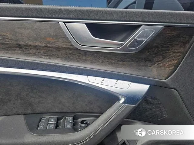 Audi A7 (4K) id 3181728 из Кореи 14