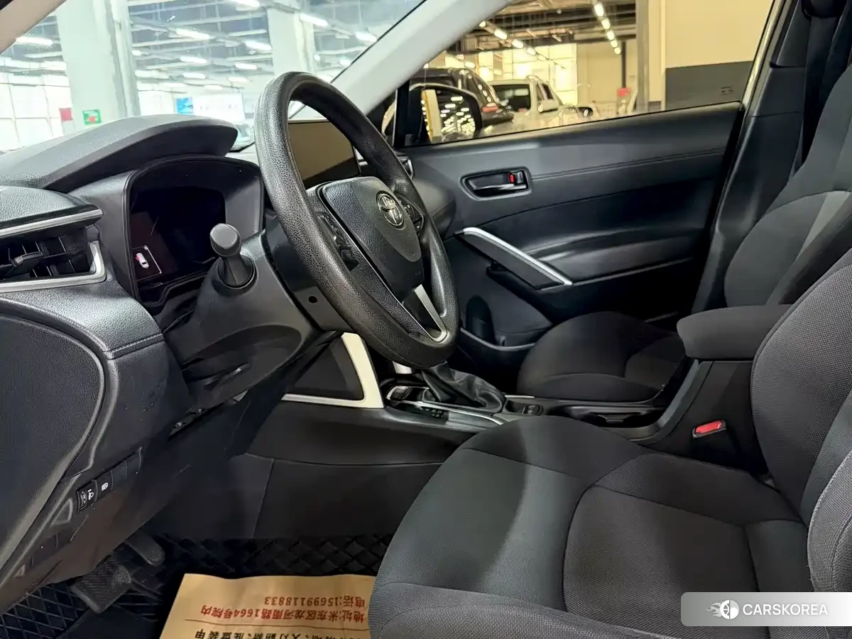 Toyota Frontlander 2024 Silver/gray из Китая, фото 5