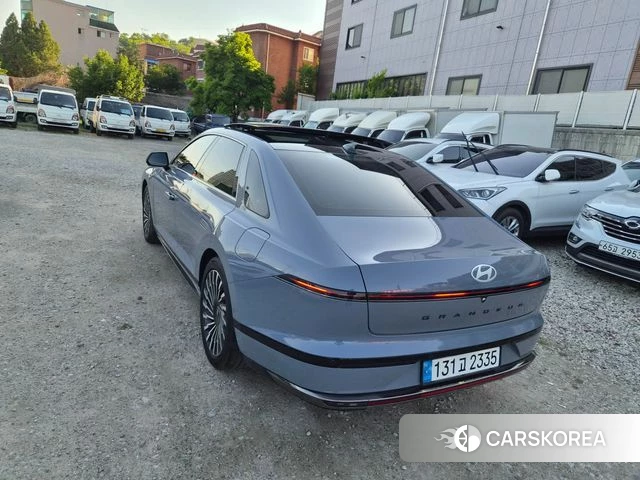 Hyundai Grandeur (GN7) id 4393585 из Кореи 15