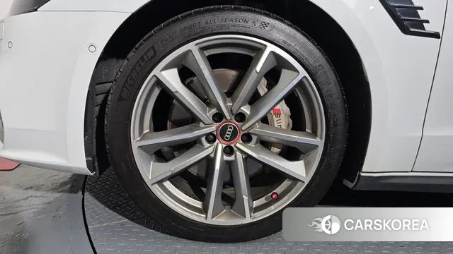 Audi A7 (4K) id 3734735 из Кореи 15