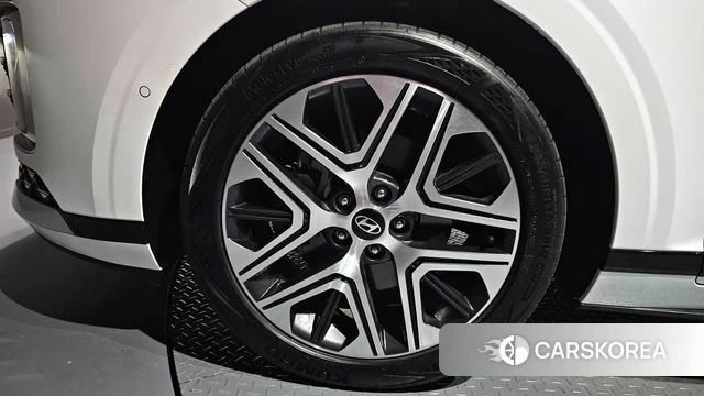 Hyundai Grandeur (GN7) id 4292746 из Кореи 27