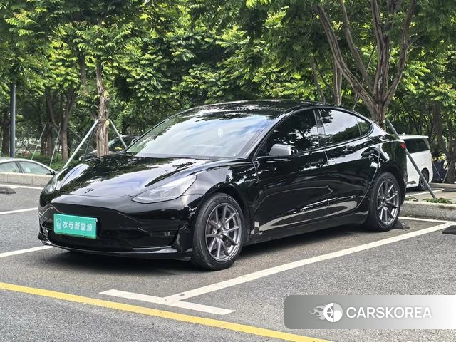 Tesla Model 3 2023 Черный из Китая, фото 5