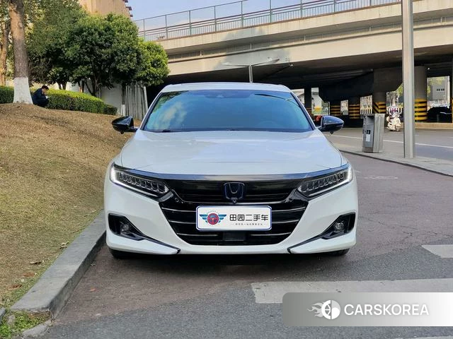 Honda Accord 2022 Белый из Китая, фото 6