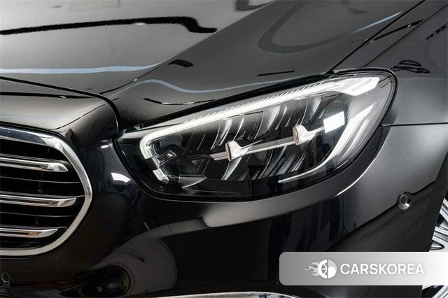 Mercedes-Benz E-class id 3856087 из Китая 21