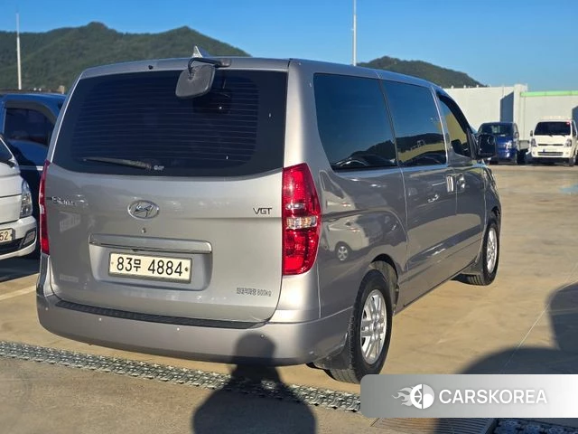 Hyundai The New Grand Starex id 3813458 из Кореи 14