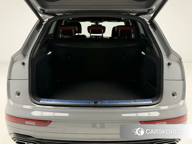 Audi Q5L id 4271756 из Китая 12