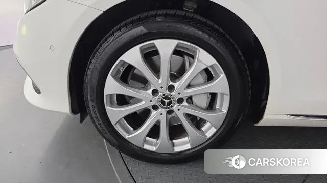 Mercedes-Benz E-Class W213 id 3112933 из Кореи 15