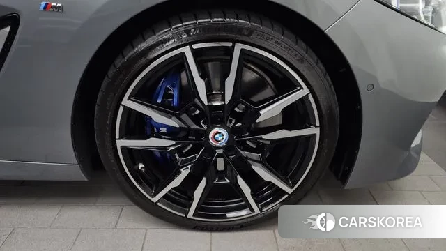 BMW 8 Series (G15) id 3002768 из Кореи 15