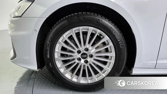 Audi A6 (C8) id 3717322 из Кореи 15