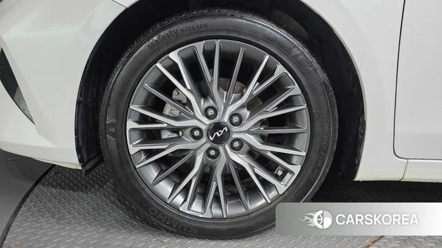 Kia The New K3 2nd generation id 4567376 из Кореи 30