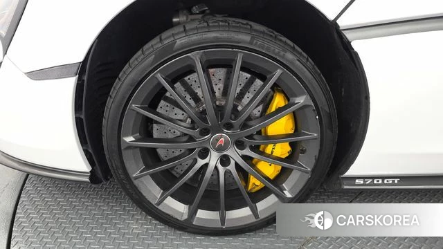 McLaren 570GT id 4728086 из Кореи 15