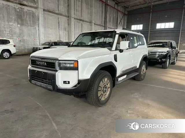 Toyota Prado (imported) 2025 Белый из Китая, фото 5