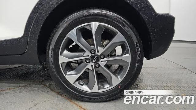 Kia Stonic id 2937391 из Кореи 15