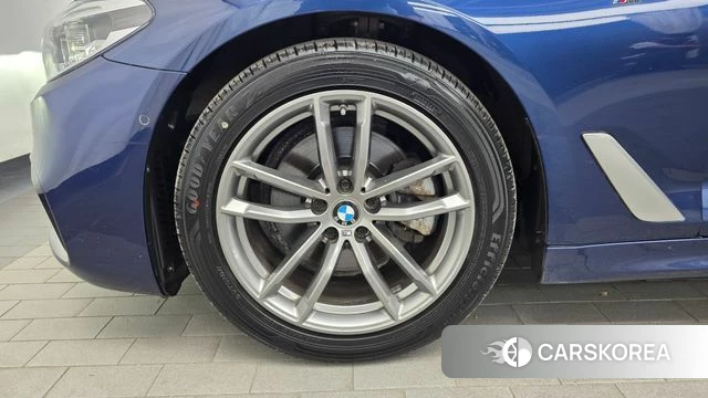 BMW 5 Series (G30) id 4339176 из Кореи 15