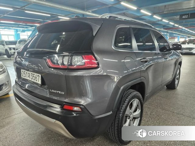Jeep Cherokee (KL) id 4642379 из Кореи 15