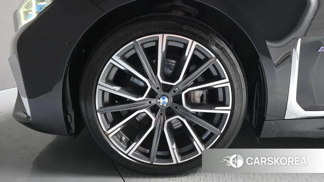 BMW 7 Series (G11) id 4687895 из Кореи 31