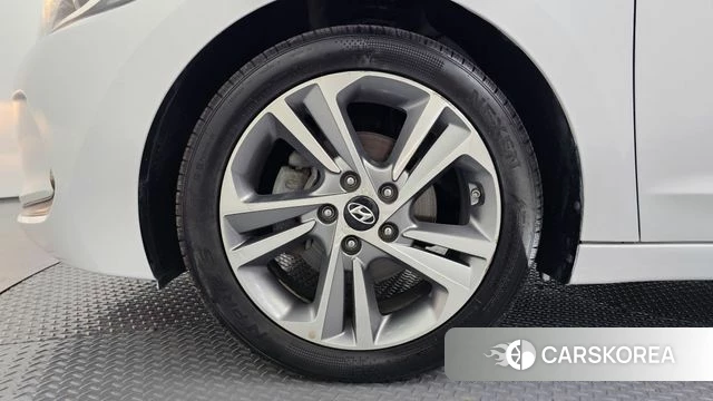 Hyundai Avante AD id 4937679 из Кореи 15
