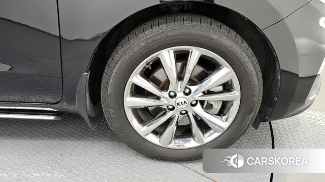 Kia The New Carnival id 3028868 из Кореи 15