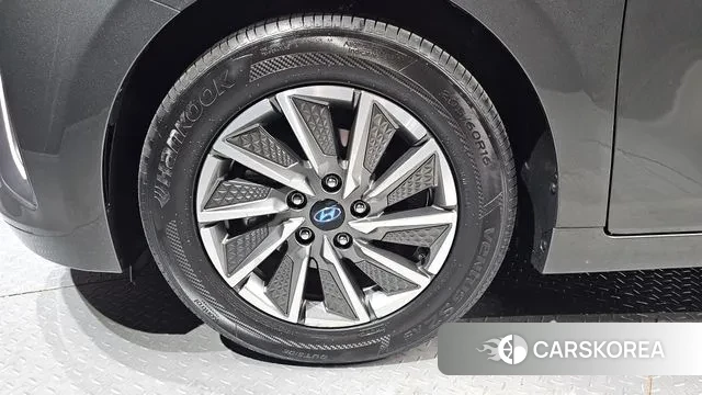 Hyundai The New Ionic Electric id 3760428 из Кореи 15