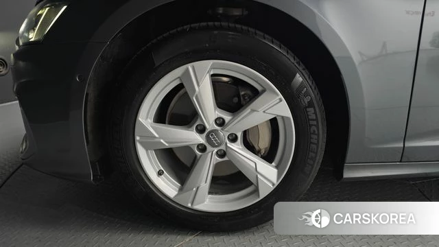 Audi A6 (C8) id 4530297 из Кореи 28