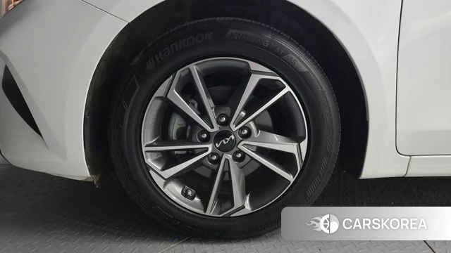 Kia The New K3 2nd generation id 3904171 из Кореи 15