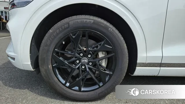 Genesis GV70 id 2894843 из Кореи 15