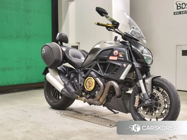 Проданный Ducati DIAVEL STRADA 2013 из Японии, фото 2