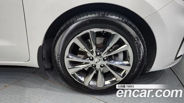 Kia The New Carnival id 2917774 из Кореи 15